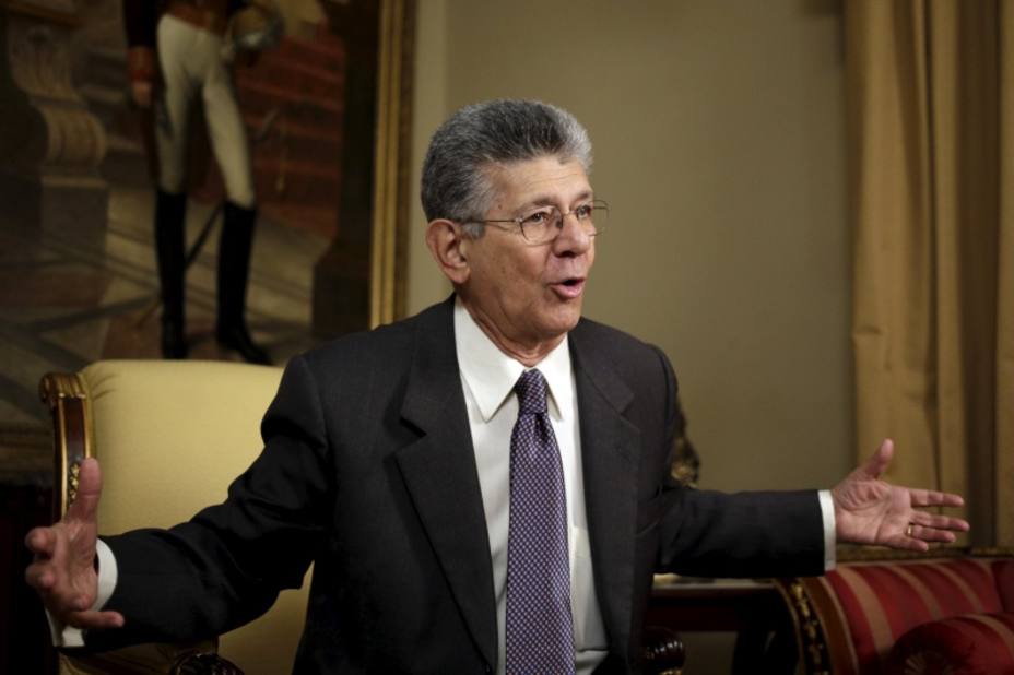 Ramos Allup: «Nuevos fusiles de Maduro no callarán al pueblo»