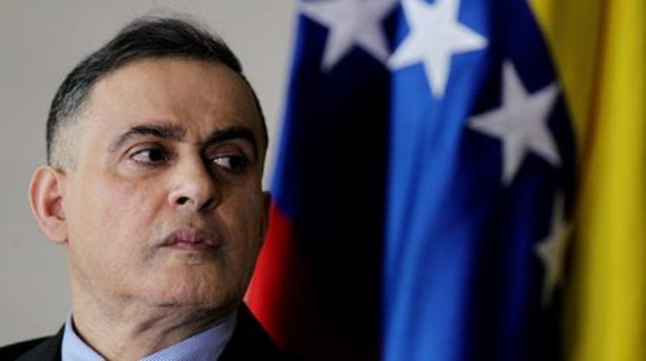 Tarek William Saab respondió a Leonardo Padrón