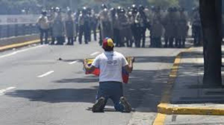 Varios detenidos en protestas fueron liberados con medidas cautelares