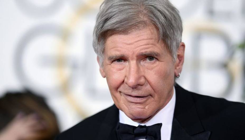 harrison-ford-rescata-mujer-tras-sufrir-accidente-automovilistico_212371.jpg