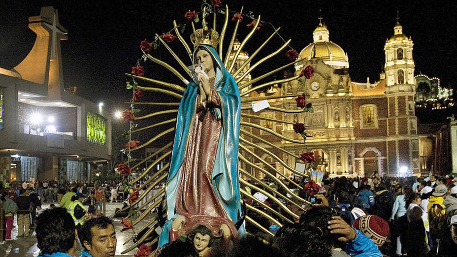 Celebrando a La Virgen de Guadalupe