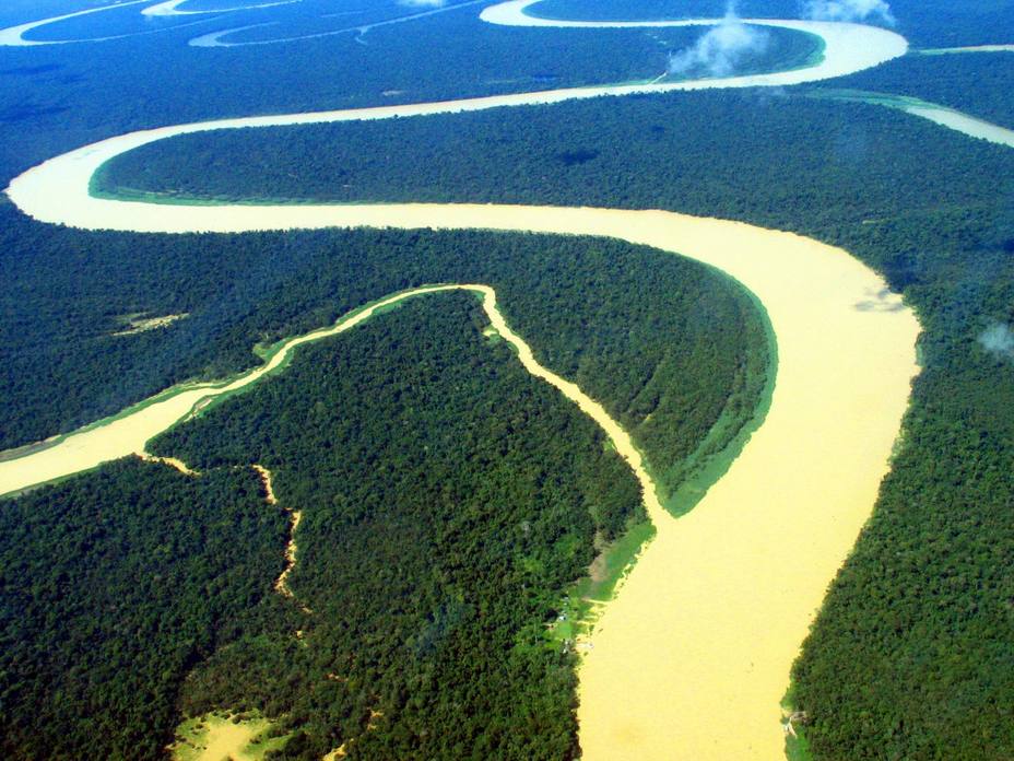 Rescatan el séptimo cuerpo del naufragio del río Orinoco