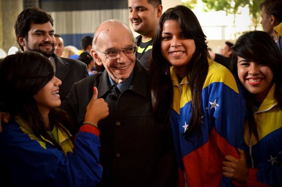 José Antonio Abreu, el venezolano que llevó a Mozart a los barrios