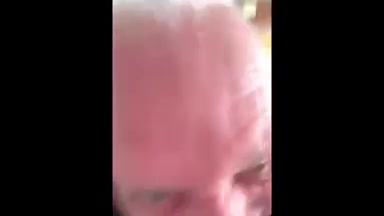 El extraño video de Anthony Hopkins que se viralizó en Internet