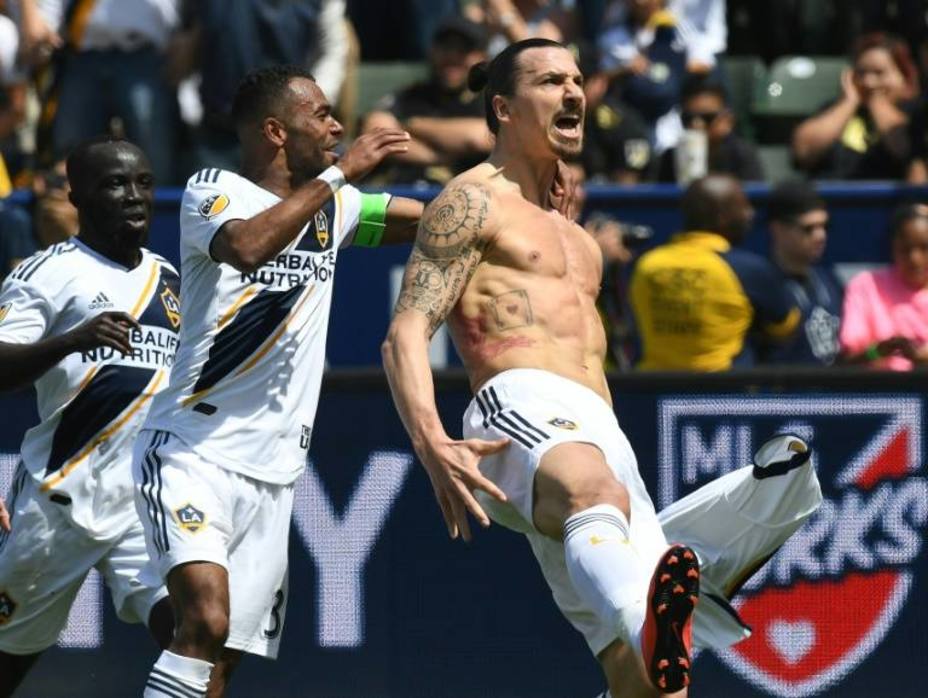 Ibrahimovic debutó en la MLS con doblete