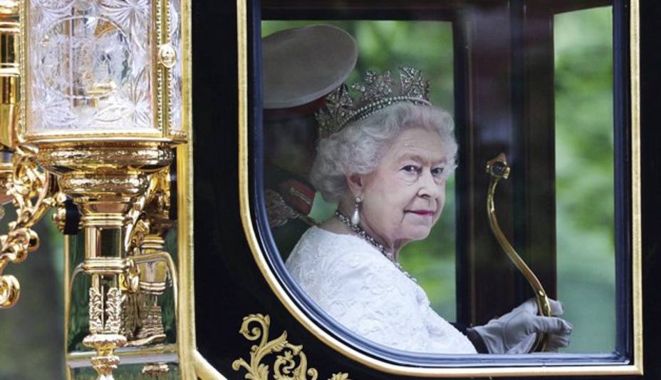 Palacio de Buckingham publicó consentimiento de la reina para boda de Harry