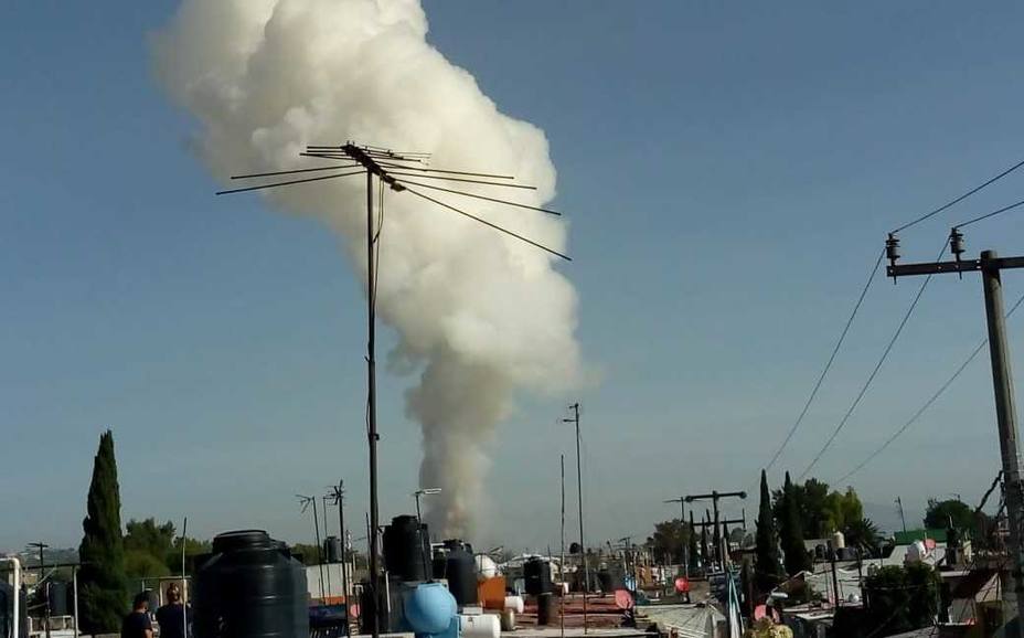 Aumentan a 24 fallecidos por explosión de fuegos artificiales en México