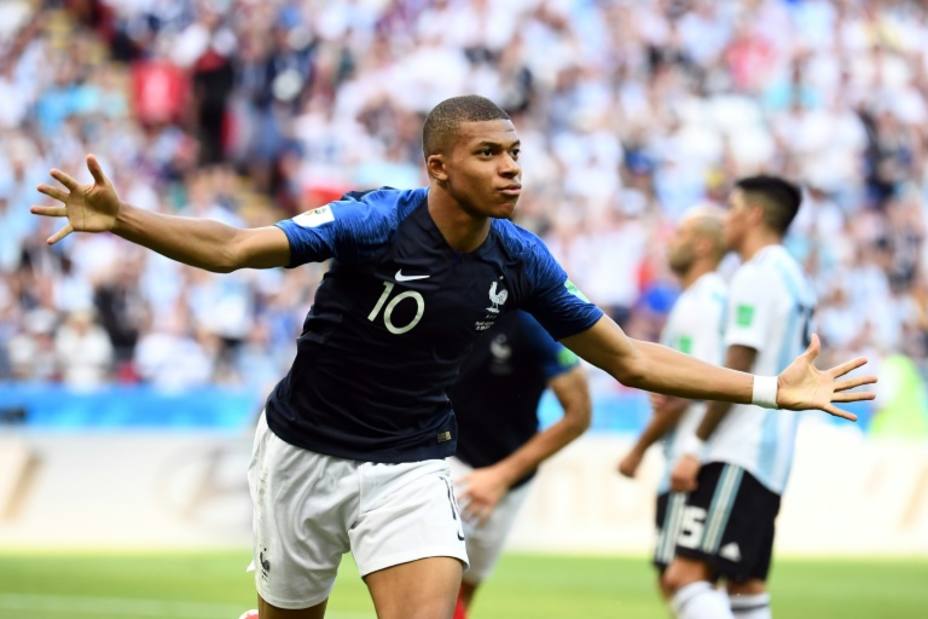 mbappe-incorpora-los-entrenamientos-del-psg_247008.jpg