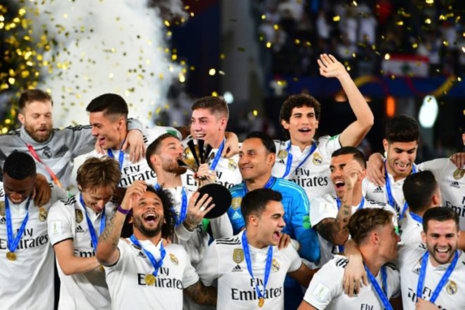 real-madrid-conquista-historico-tercer-titulo-mundial-consecutivo_264232.jpg