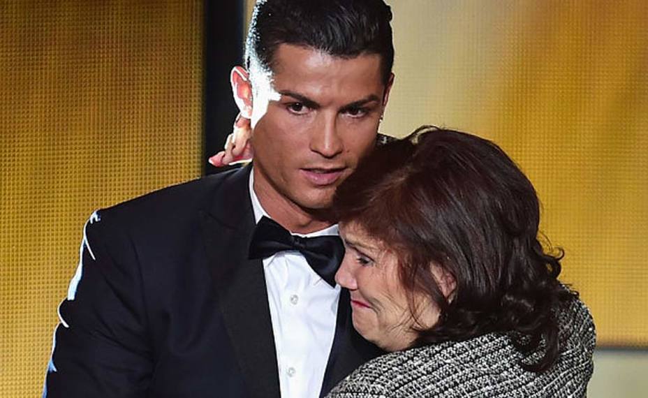 madre-cristiano-ronaldo-padece-segundo-cancer-mama_270103.jpg