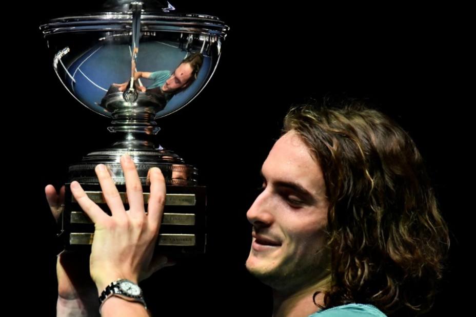 Tsitsipas toca la puerta del Top-10 en la ATP