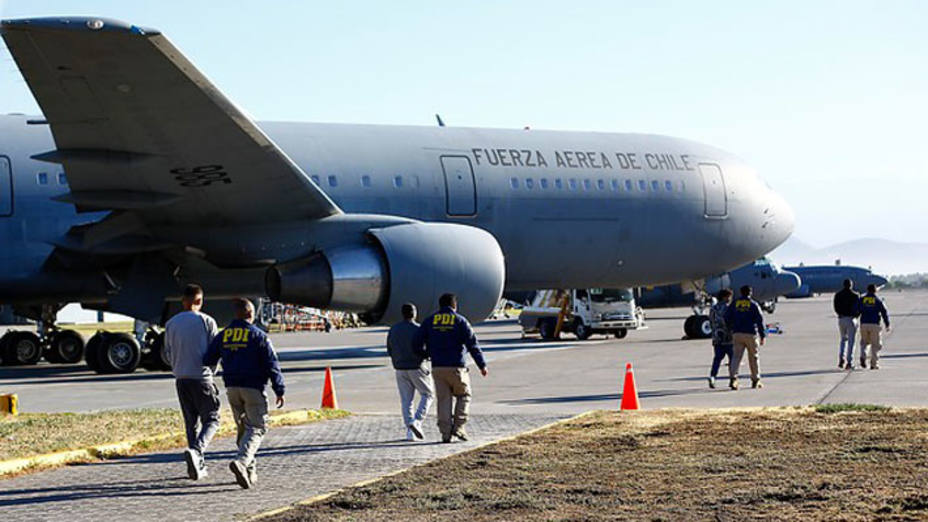 llegan-santiago-109-chilenos-retornados-venezuela-causa-crisis_285060.jpg