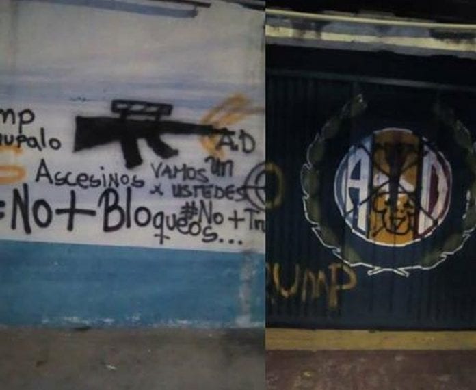 Oficialistas pintan la sede de AD en Mérida con grafitis
