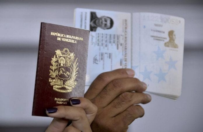 salvoconductos a venezolanos con pasaportes vencidos
