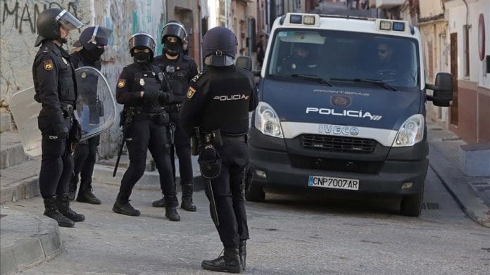 Policía española