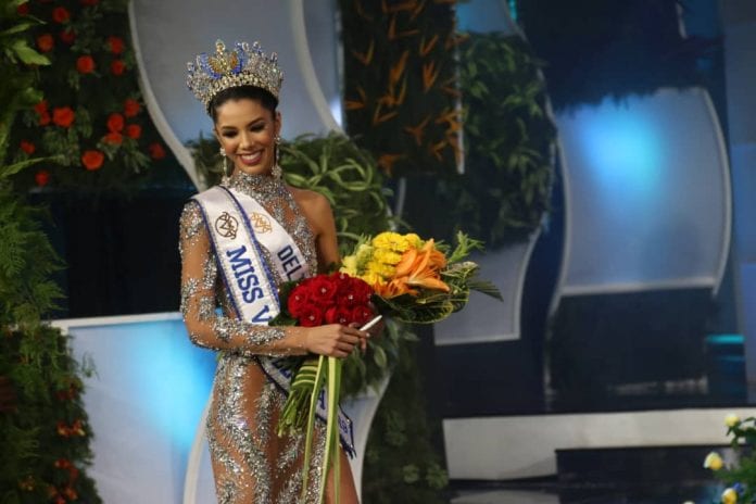 Thalia Olvino se coronó como Miss Venezuela 2019