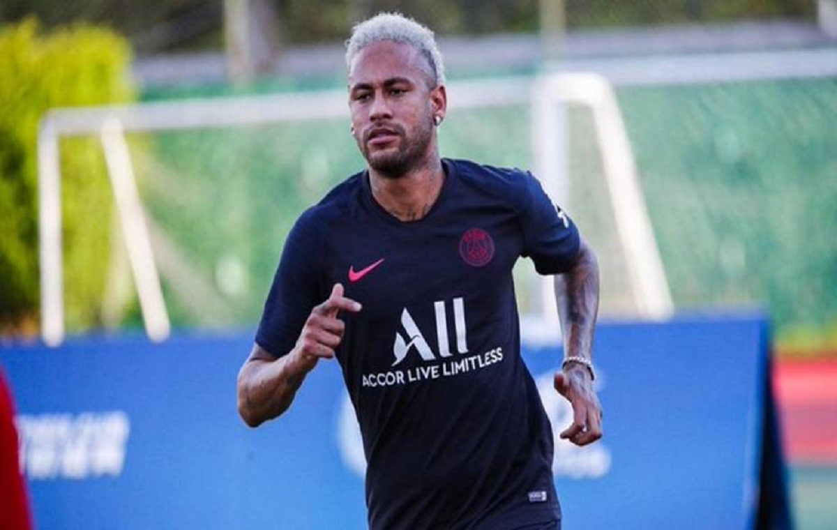 El equipo merengue realizó una oferta al PSG por Neymar Jr.