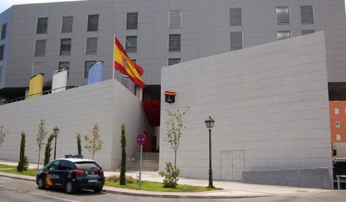 menores Madrid España niños policía-de-España