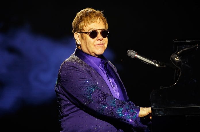 Elton John concierto
