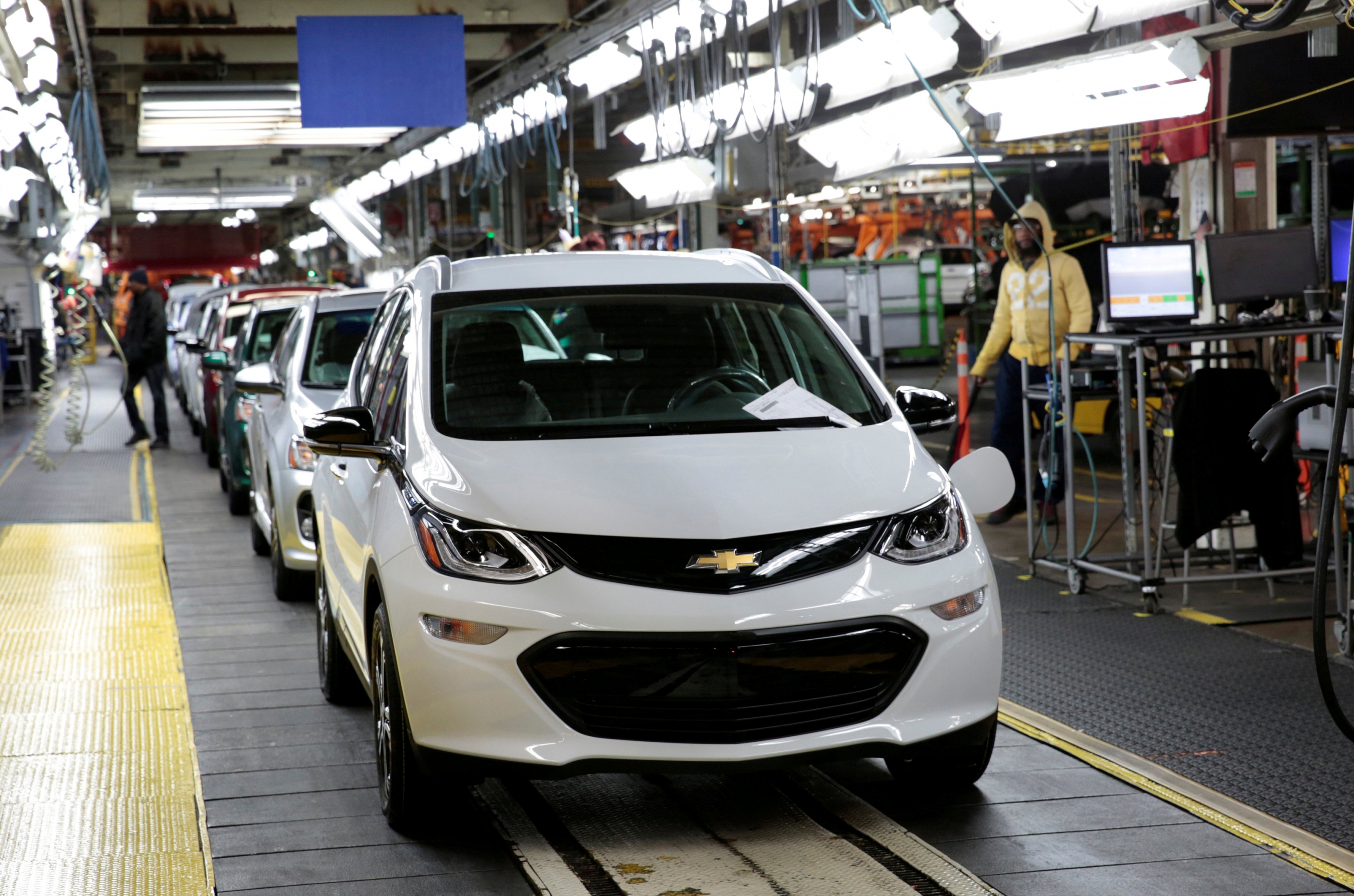 Acuerdo provisional termina con huelga de trabajadores de la General Motors