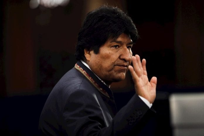 Evo Morales solicitó asilo político a México