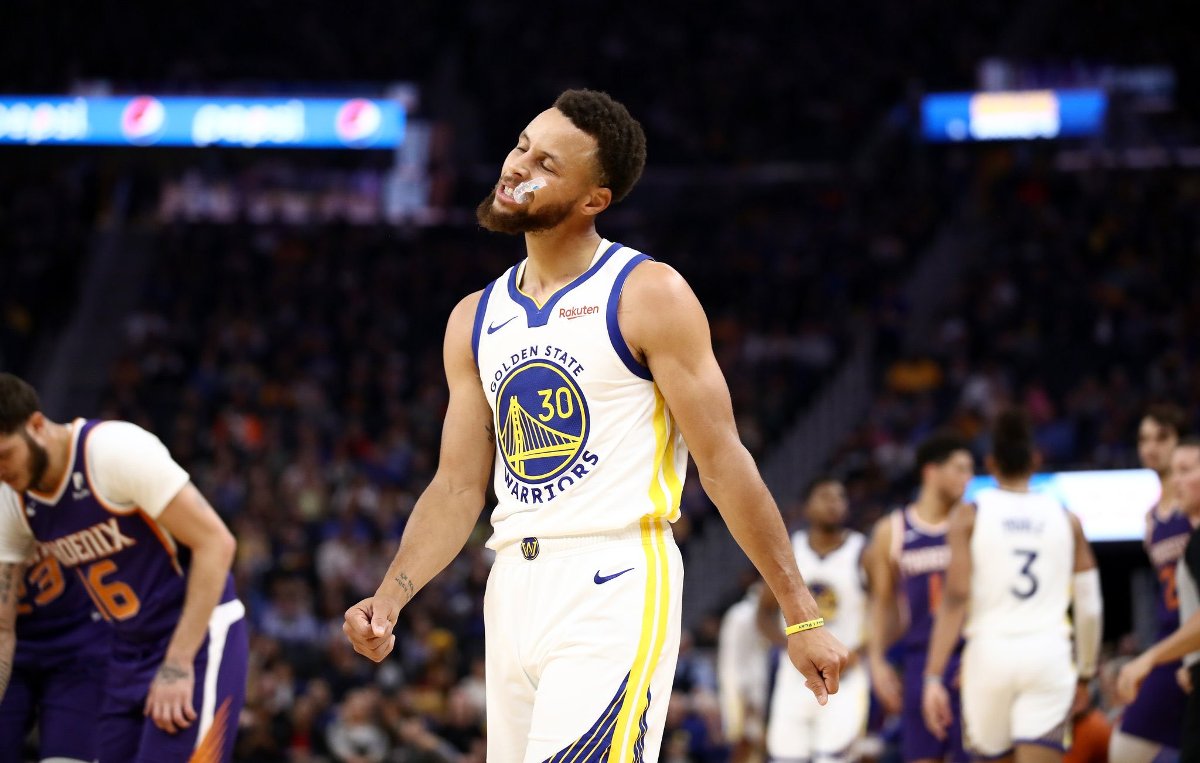 Stephen Curry consideró que estará listo para jugar en la primavera