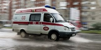 Niño-ruso-ambulancia