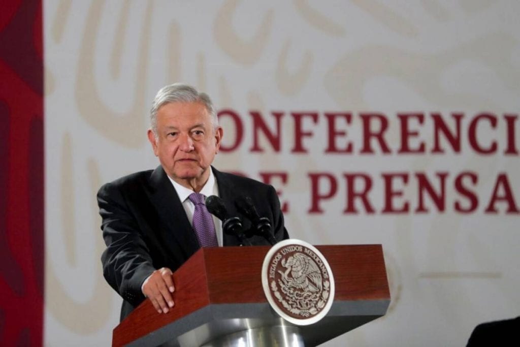 López-Obrador-embajador