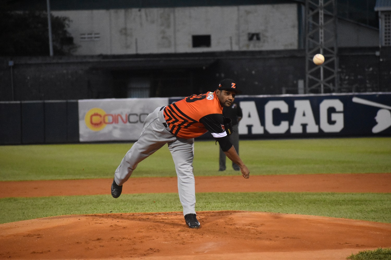 [Resumen] Águilas acabó con el invicto de los Tigres