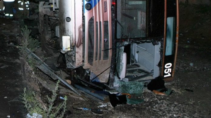 Chile-Autobus-accidente