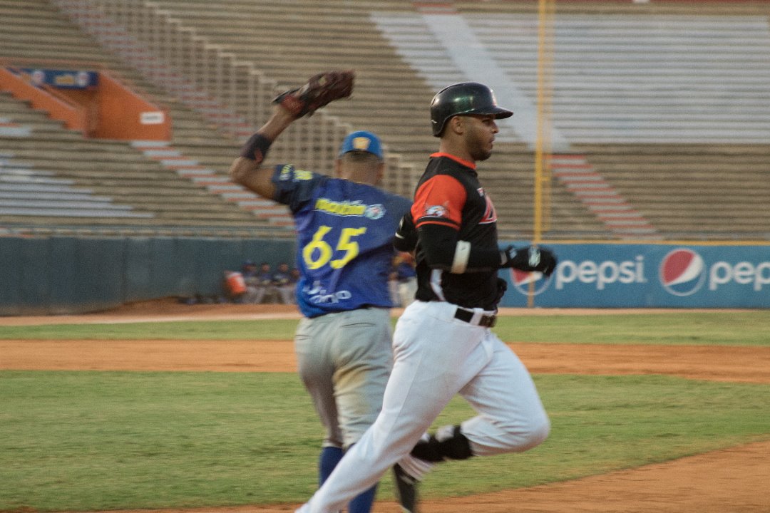 Magallanes completó la barrida en Maracaibo