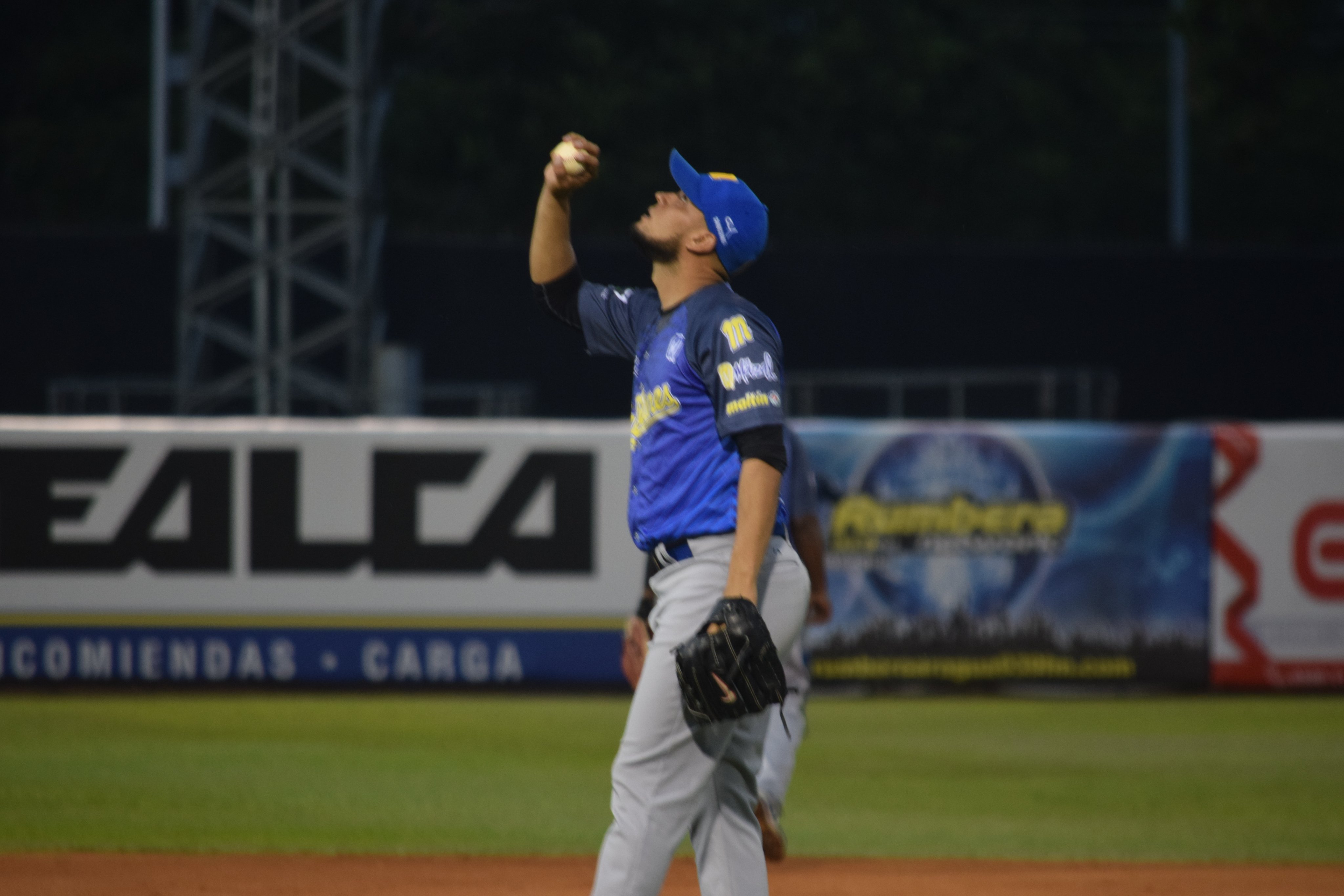 Yohan Pino guio victoria del Magallanes en Maracay