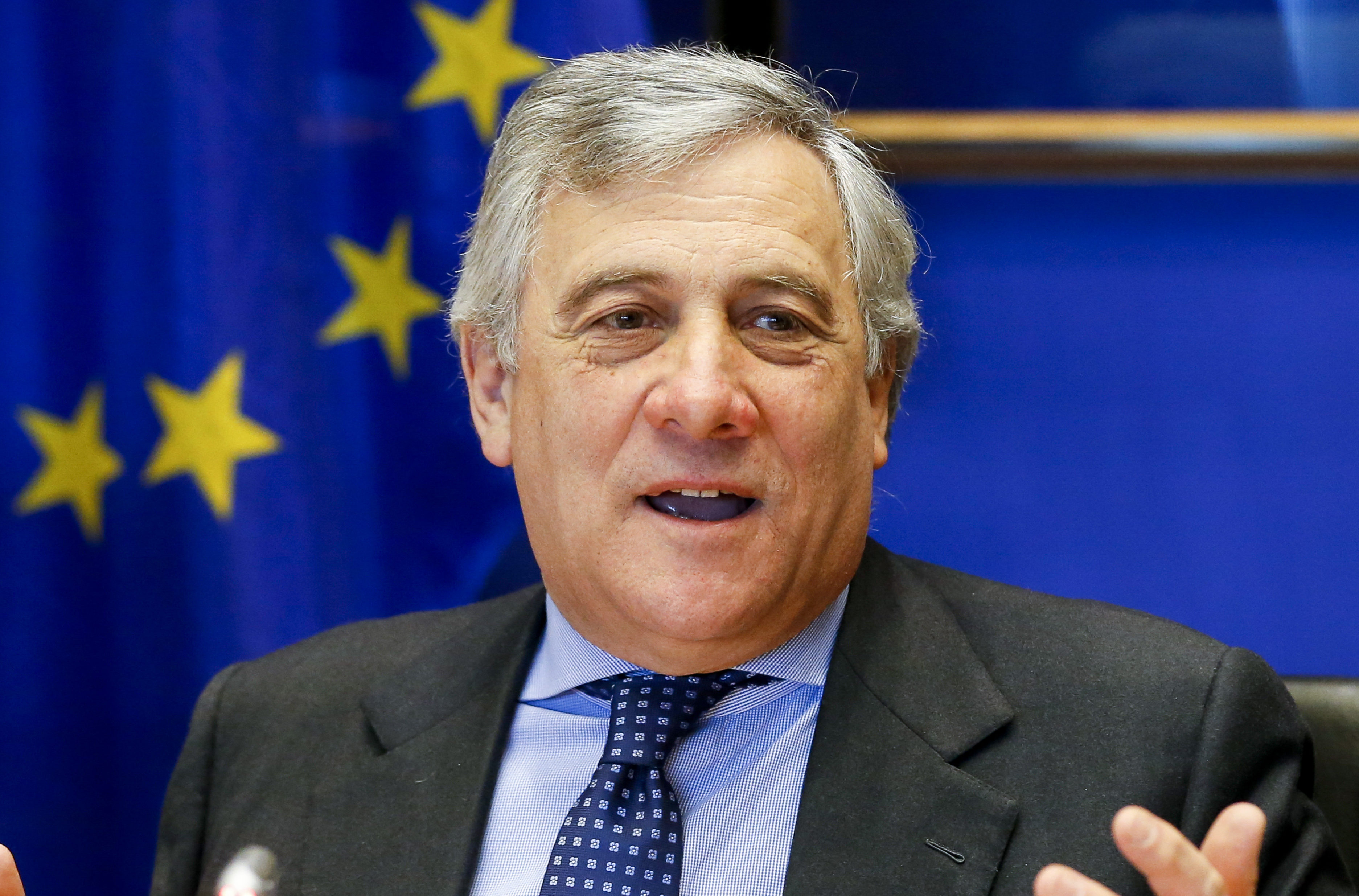 Tajani: la juramentación de Guaidó es la derrota flagrante de Maduro