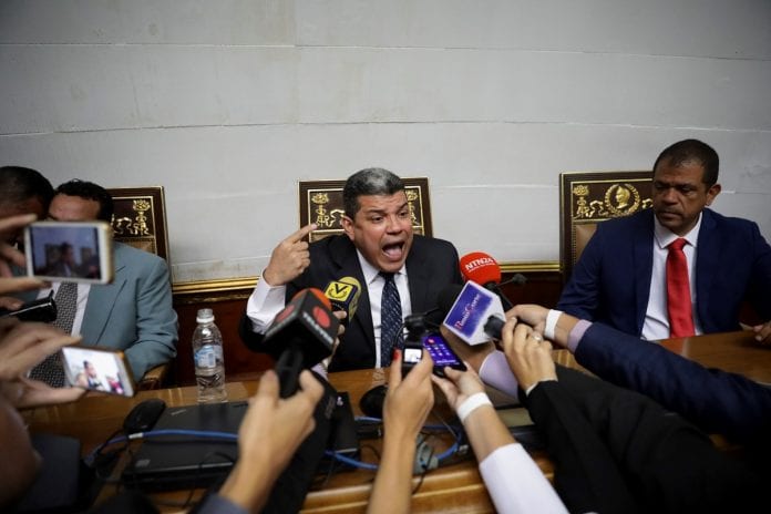 Luis Parra juramentado presidente de la Asamblea Nacional, omisión legislativa