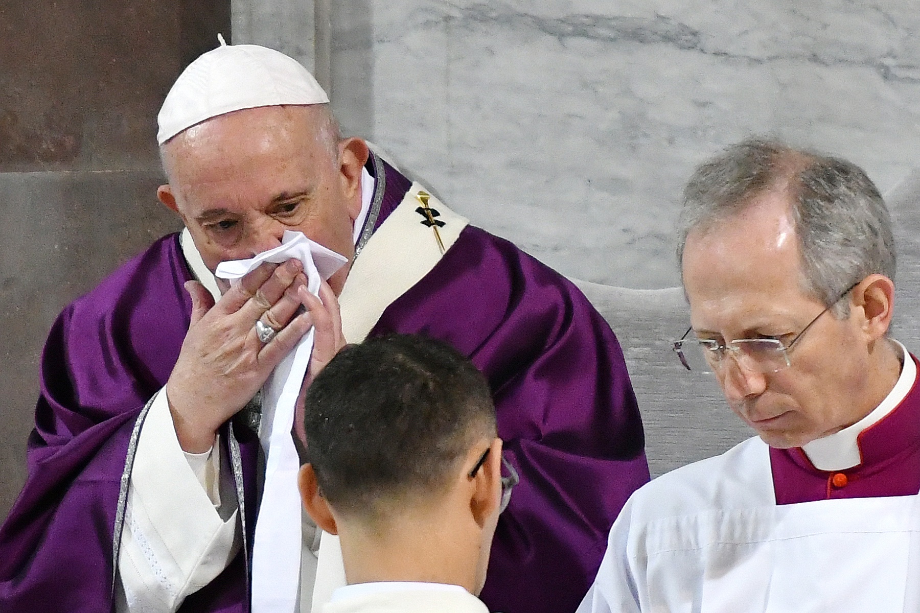 El papa Francisco cancela audiencias por tercer día ante presunto resfriado