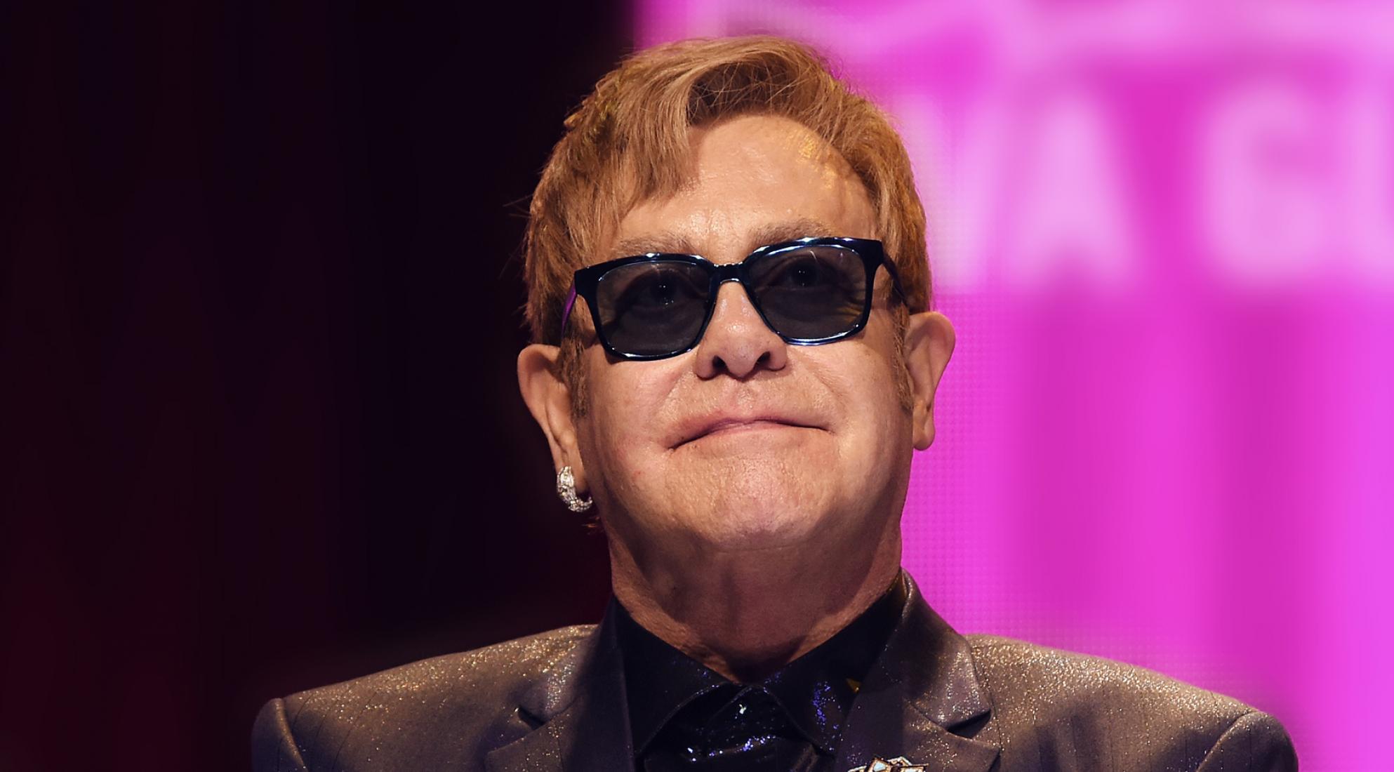 La razón por la que Elton John suspendió un concierto en Nueva Zelanda