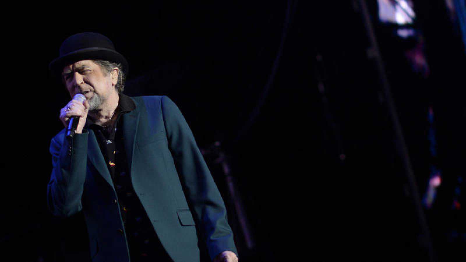 Una caída de Sabina obligó a posponer su concierto con Serrat en Madrid