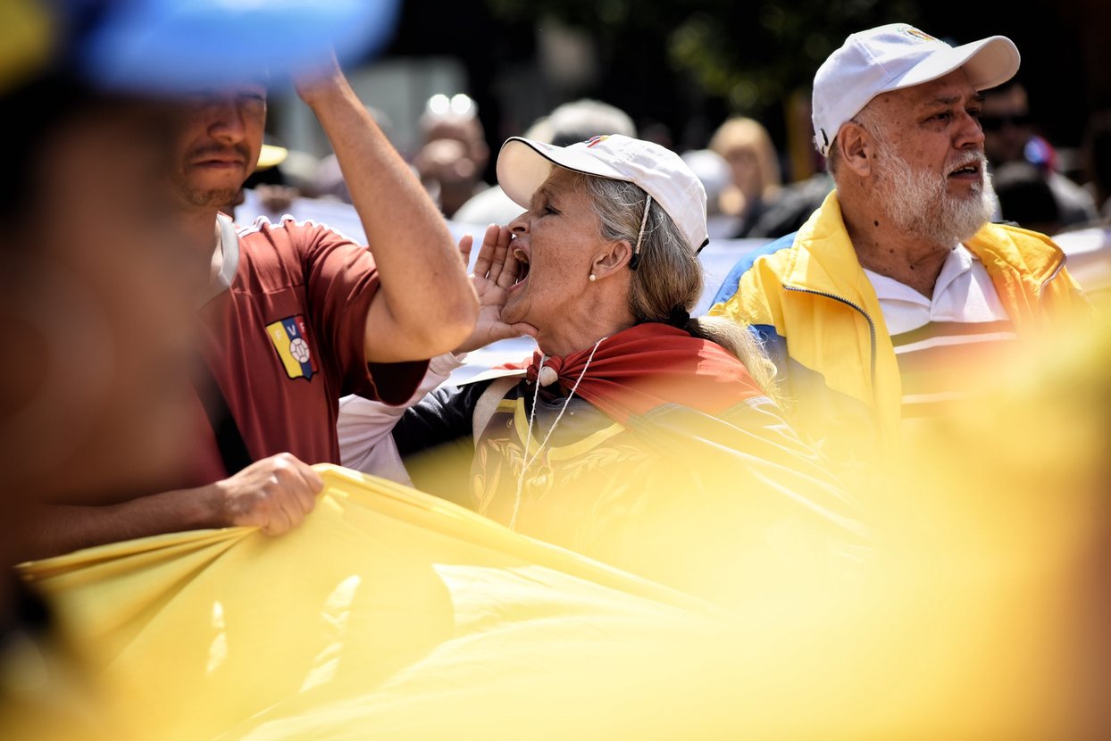 Concentración de opositores en Chacao, Juan Guaidó