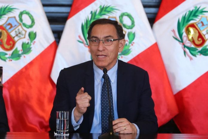 Presidente de Perú no descarta evaluar pena de muerte para violadores
