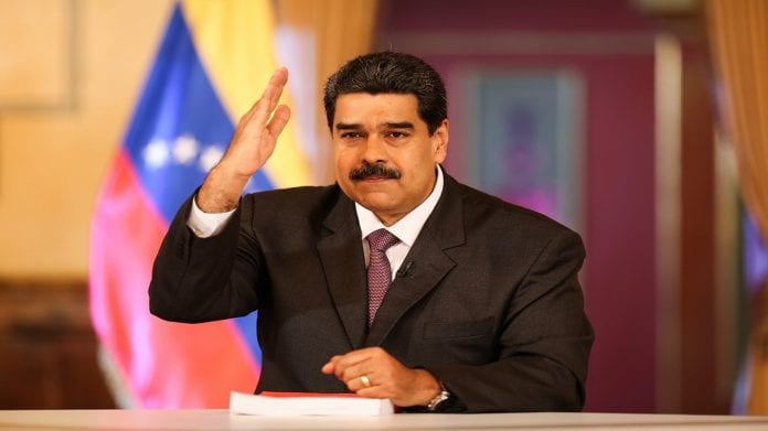 Maduro pidió la renovación de un nuevo CNE para las parlamentarias