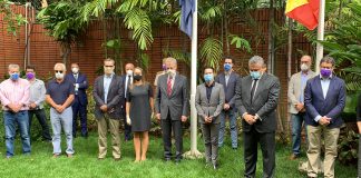 Embajada de España en Caracas se unió al luto de 10 días por las víctimas de covid-19