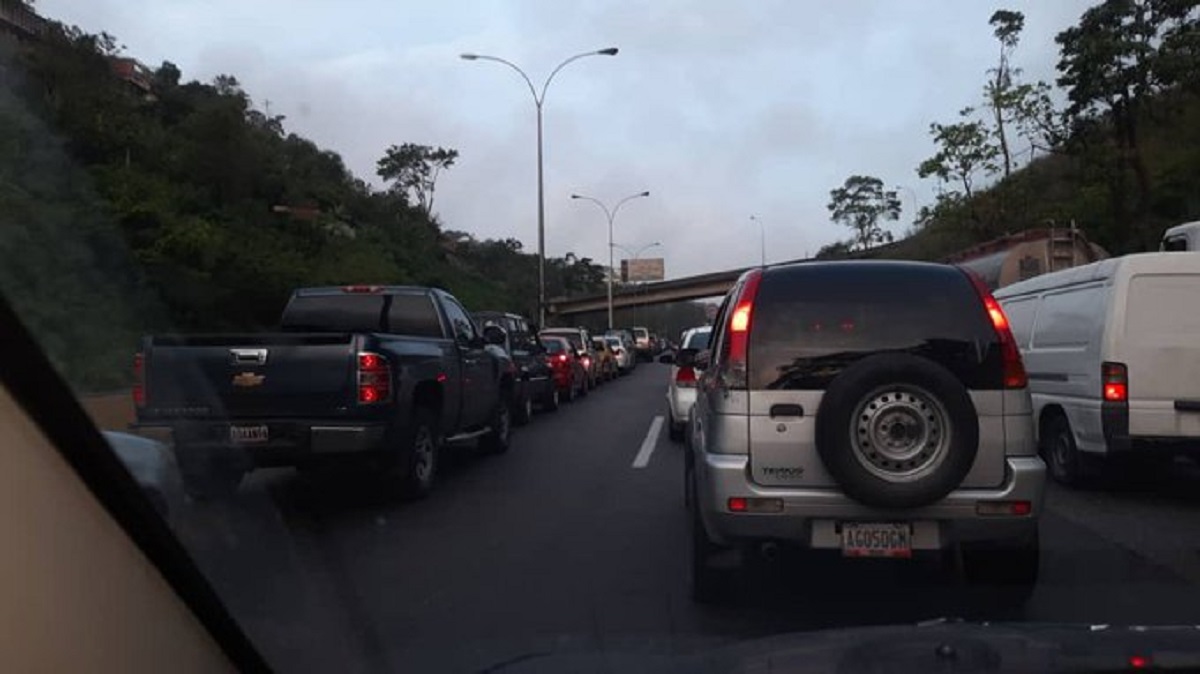 Punto de control en el distribuidor Metropolitano ocasionó retraso en la GMA