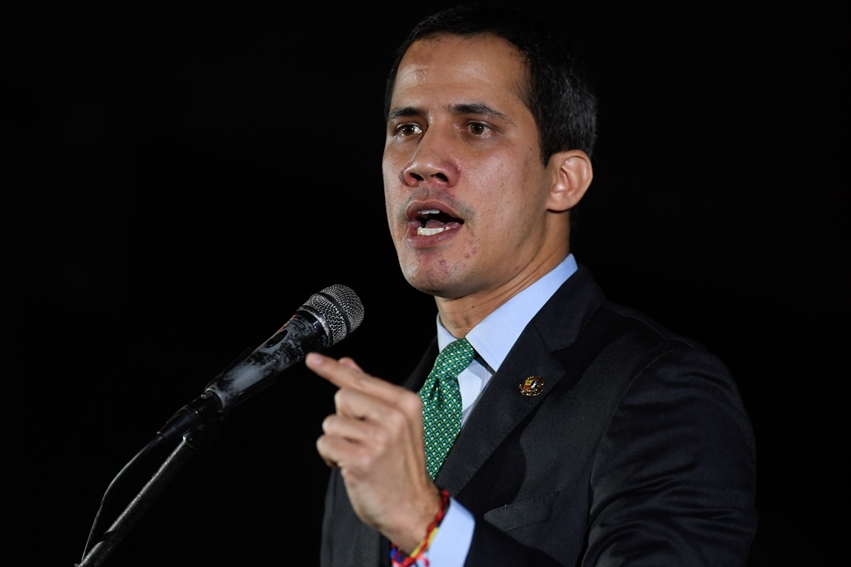 Guaidó: La comunidad internacional no validará una farsa electoral