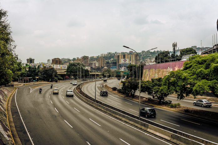 Así amaneció Caracas | Foto Kerwing Hernández @kerwinghg