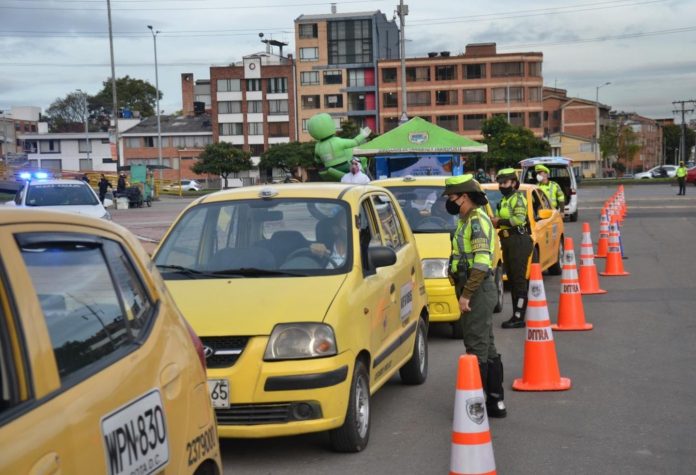 Capturaron a un taxista que atropelló a una madre venezolana con su hijo de 2 años de edad