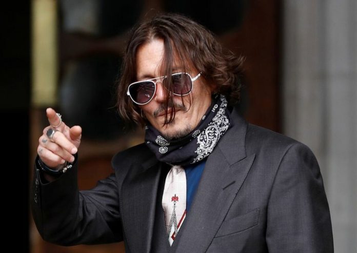 Johnny Depp defensa