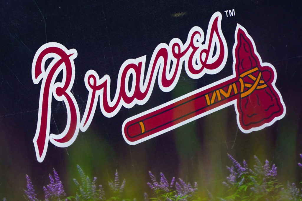 Los Bravos de Atlanta confirmaron este domingo que no cambiarán su