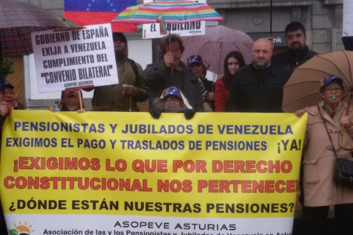 Pensionados venezolanos exterior protesta