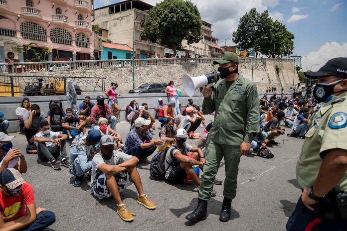 La crisis y la pandemia galopan de la mano en Venezuela