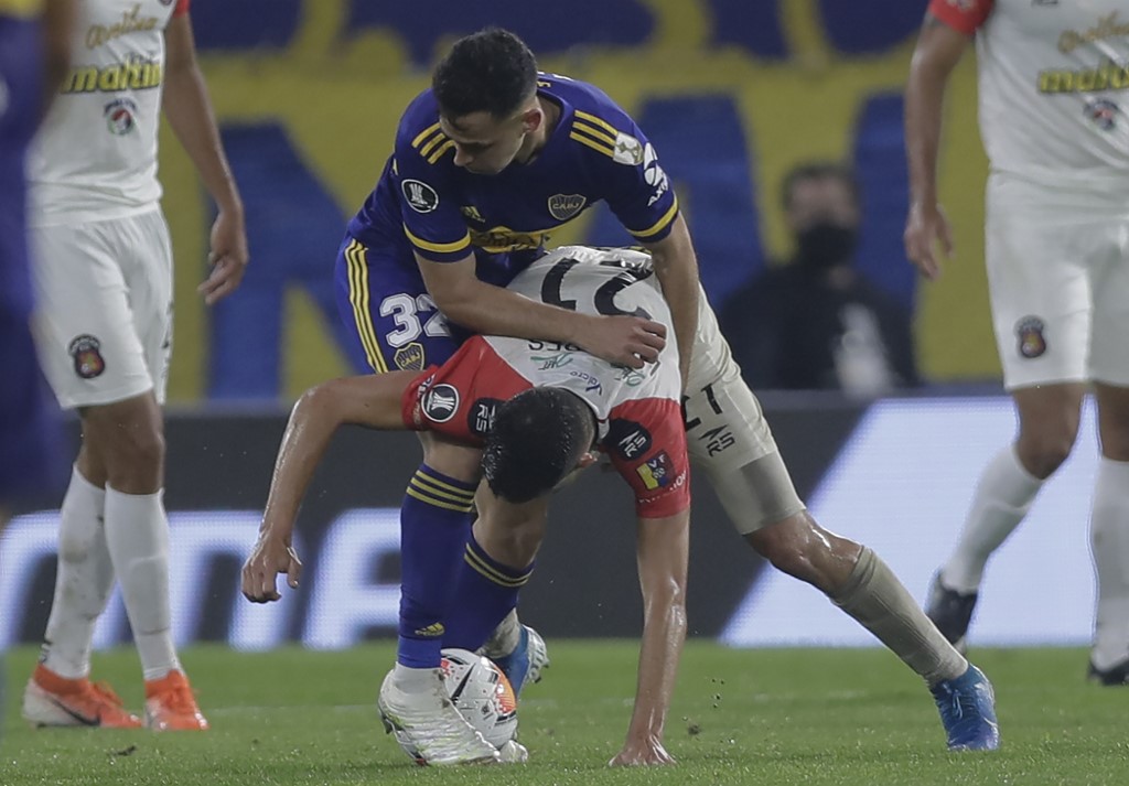 Boca golea al Caracas y lo priva de una clasificación a octavos de final